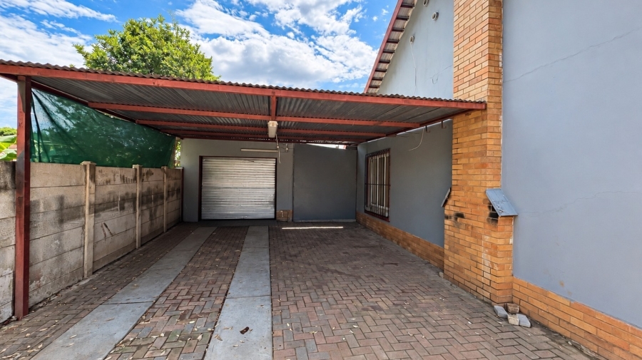 3 Bedroom Property for Sale in Stilfontein Ext 4 North West